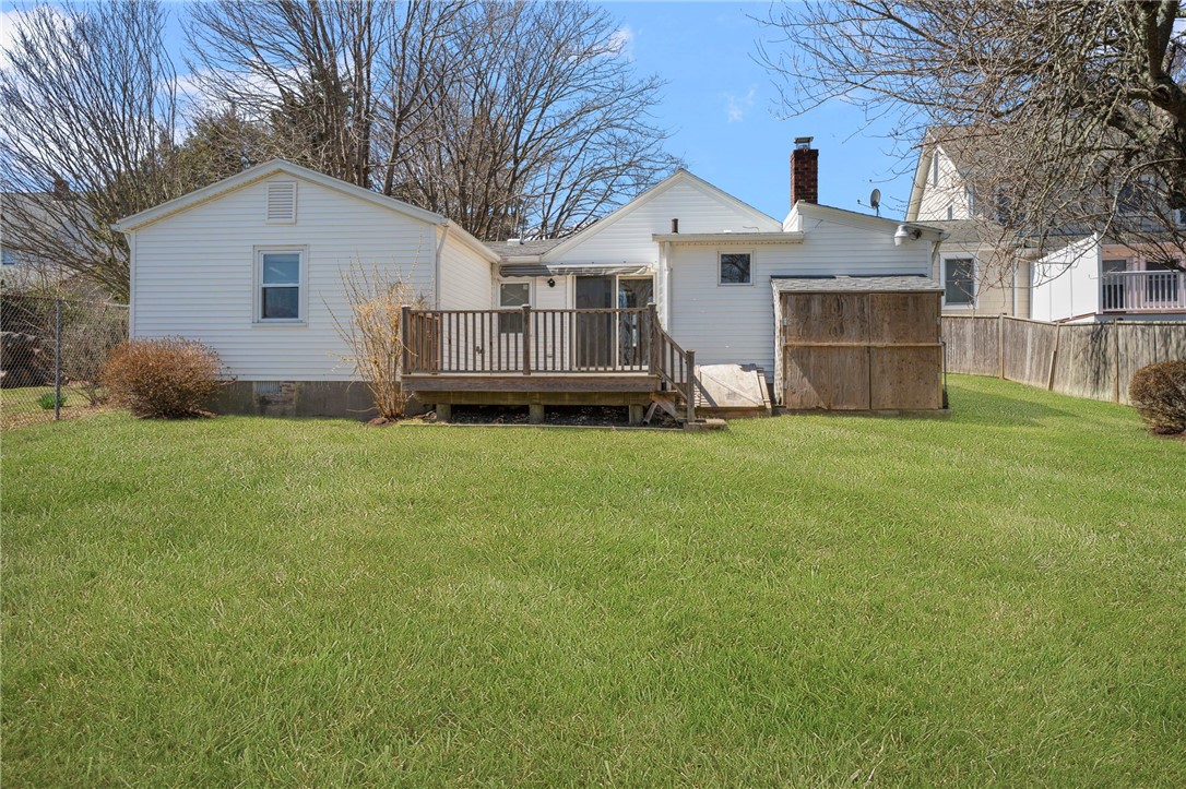 292 Boulevard Middletown, RI 02842 - Photo 28 of 42