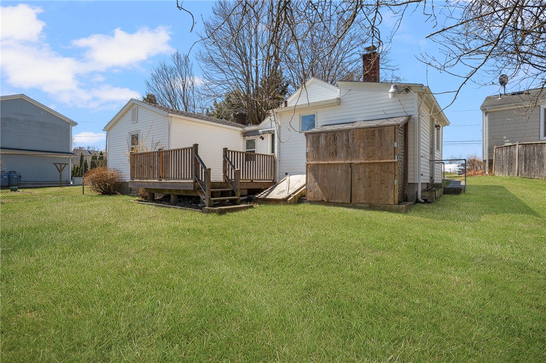 292 Boulevard Middletown, RI 02842 - Photo 36 of 42