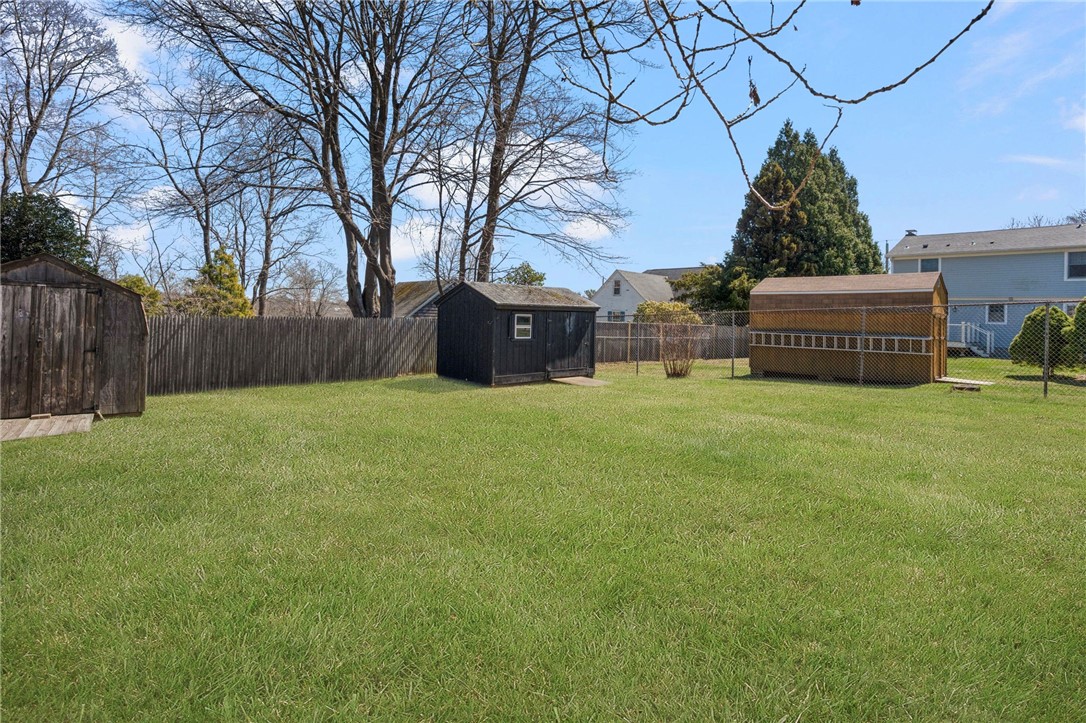 292 Boulevard Middletown, RI 02842 - Photo 37 of 42