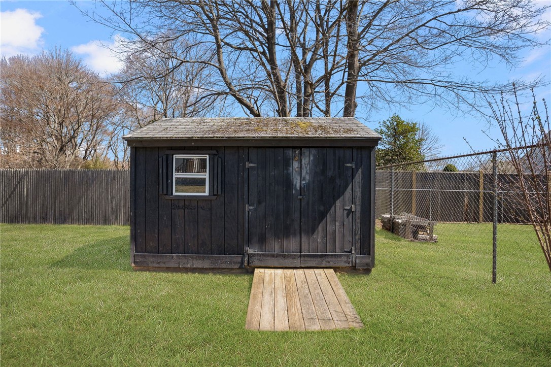 292 Boulevard Middletown, RI 02842 - Photo 39 of 42