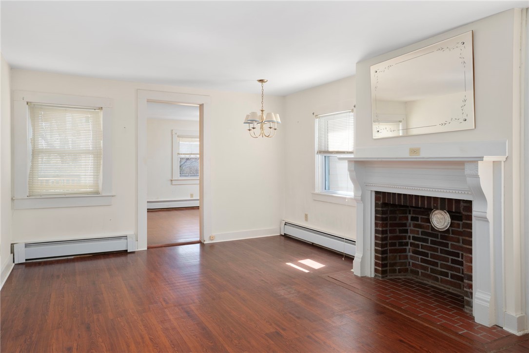 292 Boulevard Middletown, RI 02842 - Photo 7 of 42