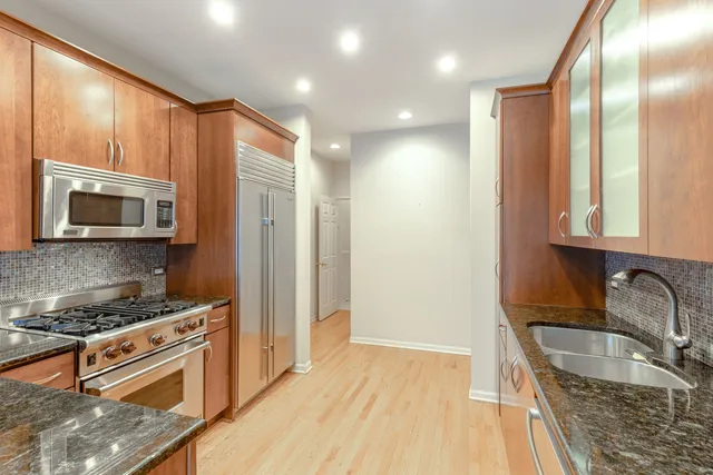 $624,900 | 1739 Melise Drive, Glenview, IL 60025