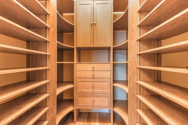 $624,900 | 1739 Melise Drive, Glenview, IL 60025