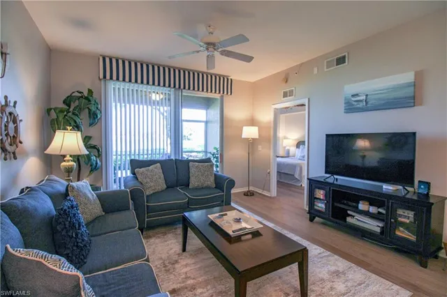 $5,500 | 2720 Cypress Trace Circle, Unit 2914, Naples, FL 34119