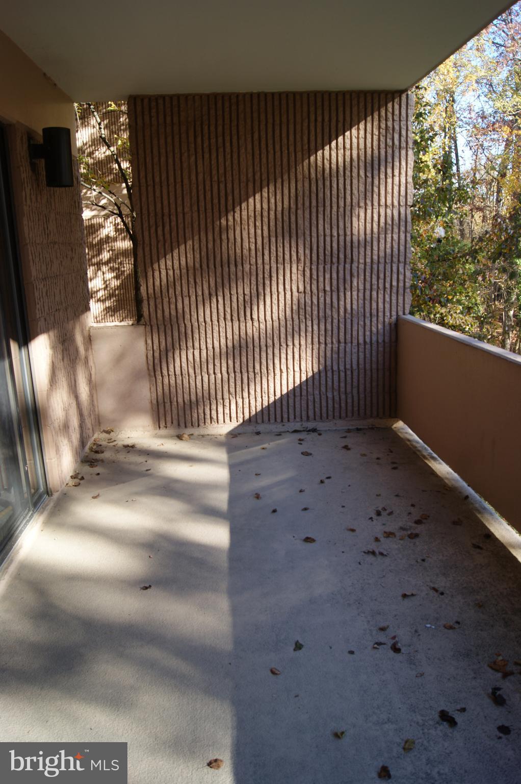 2901 Fallstaff Road, Unit 205 Baltimore, MD 21209 - Photo 20 of 24 a view of entryway