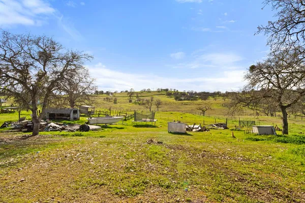 $300,000 | 1668 Carmelita Lane, La Grange, CA 95329