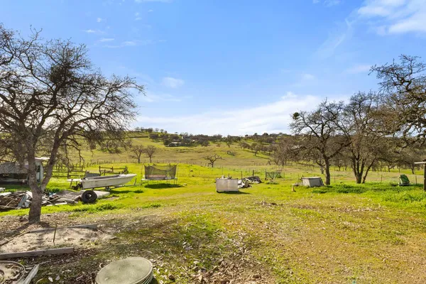 $300,000 | 1668 Carmelita Lane, La Grange, CA 95329