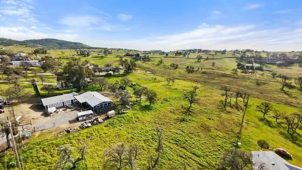 $300,000 | 1668 Carmelita Lane, La Grange, CA 95329