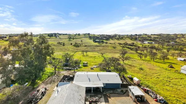 $300,000 | 1668 Carmelita Lane, La Grange, CA 95329