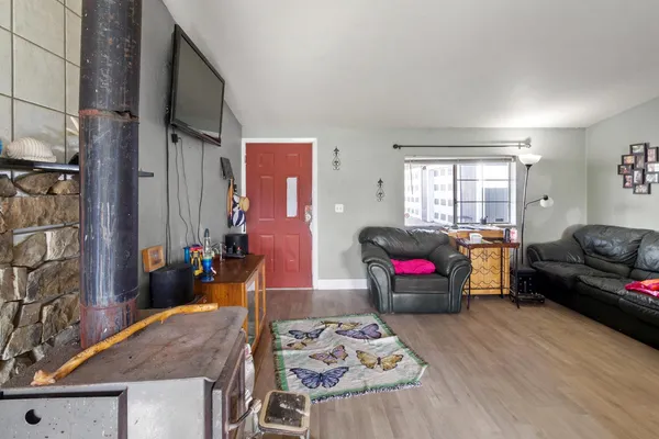 $300,000 | 1668 Carmelita Lane, La Grange, CA 95329