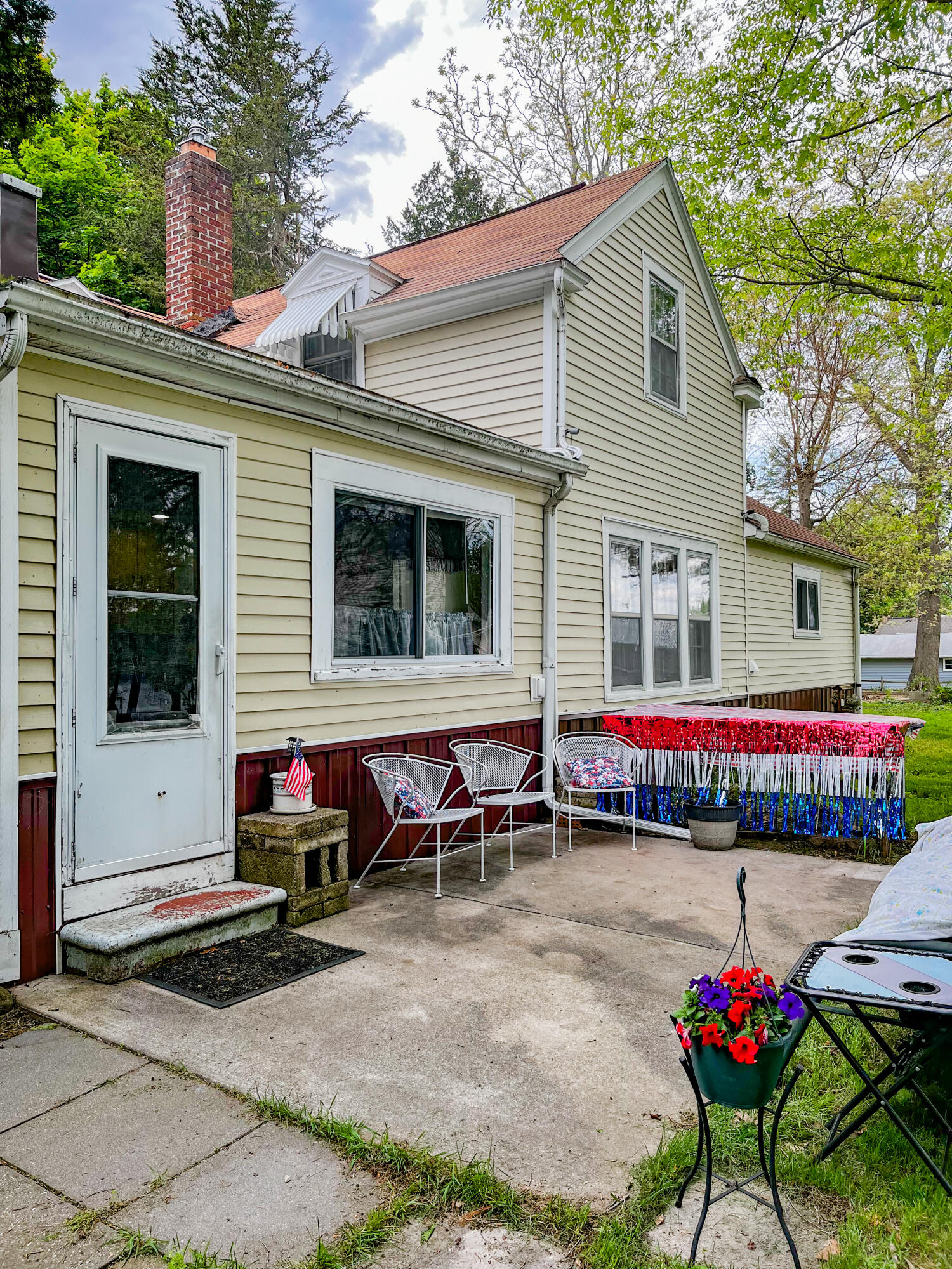 2831 Hemlock Road Quincy, MI 49082 - Photo 5 of 24 IMG_1565