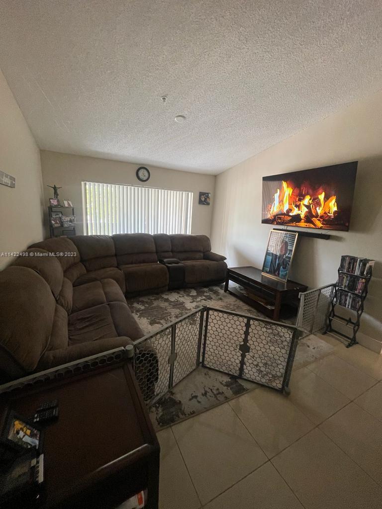 2011 Renaissance Boulevard, Unit 303 Miramar, FL 33025 - Photo 11 of 29 Gallery Image 11