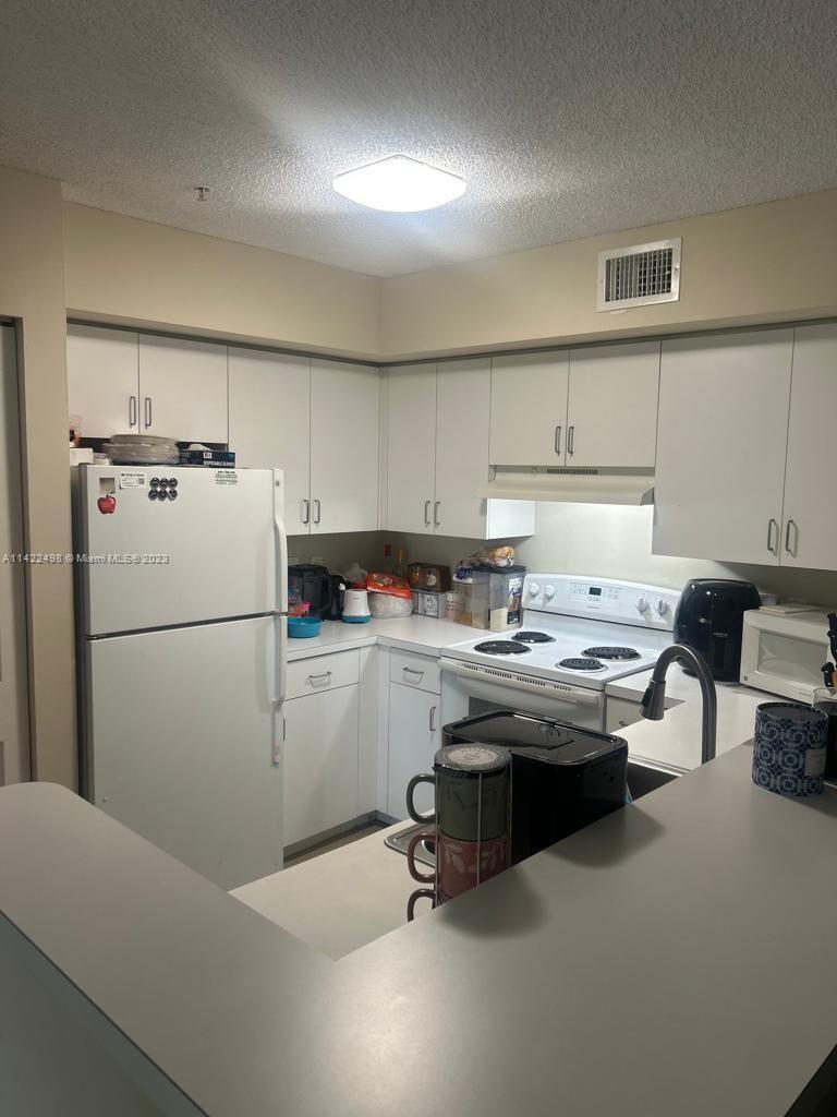 2011 Renaissance Boulevard, Unit 303 Miramar, FL 33025 - Photo 2 of 29 Gallery Image 2