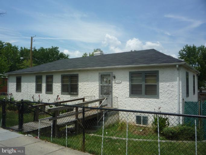 5020 Sheriff Road Northeast Washington, DC 20019 - Photo 6 of 12 Exterior (Front)