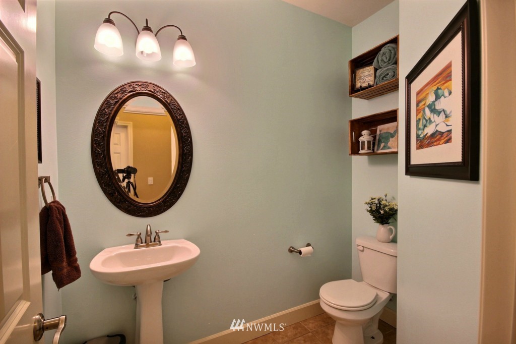 19211 Southeast 164th Street Renton, WA 98058 - Photo 9 of 24 Gallery Image 9