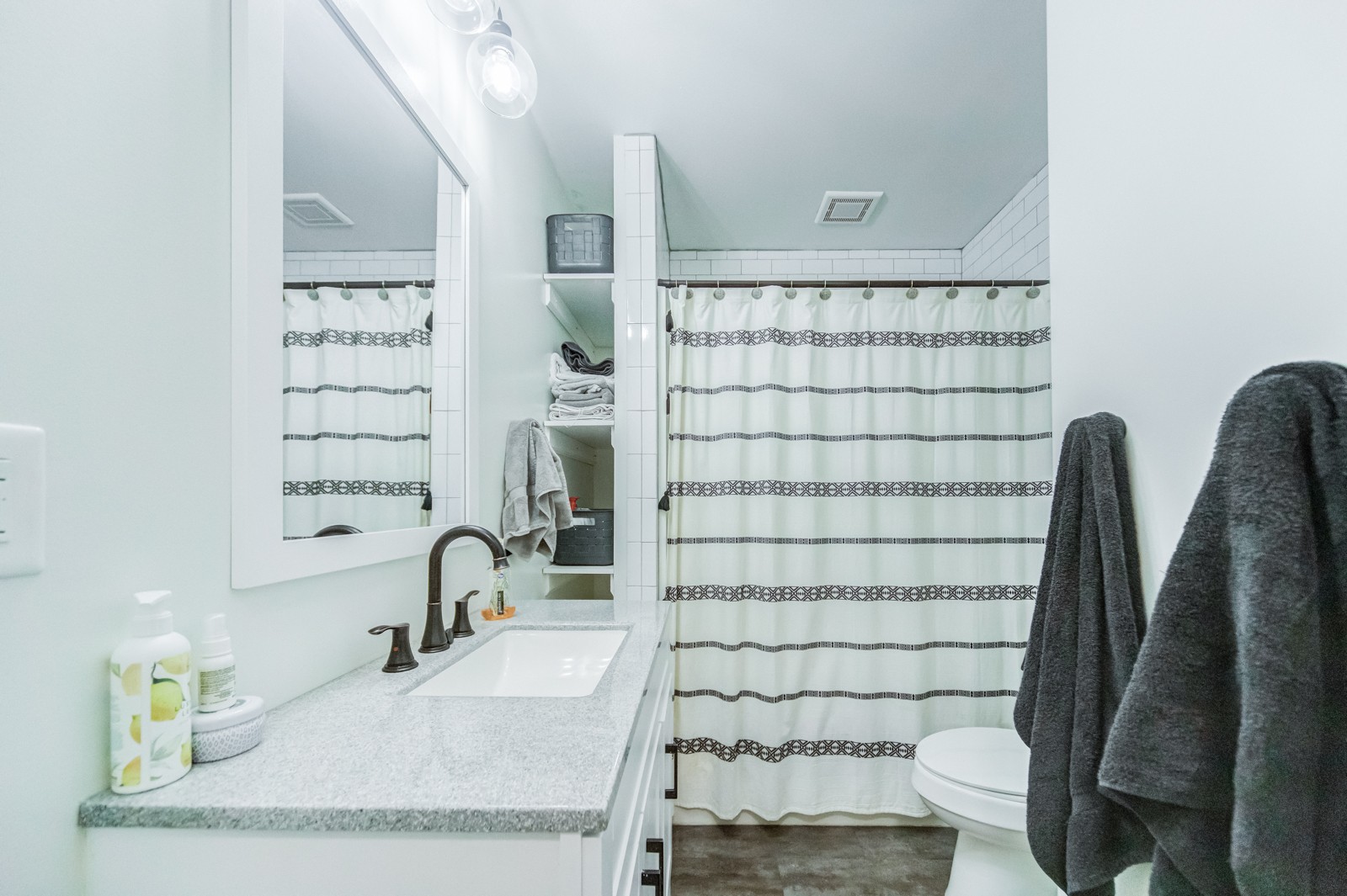 3733 Oakland Road Springfield, TN 37172 - Photo 25 of 43 a bathroom with a sink and a shower