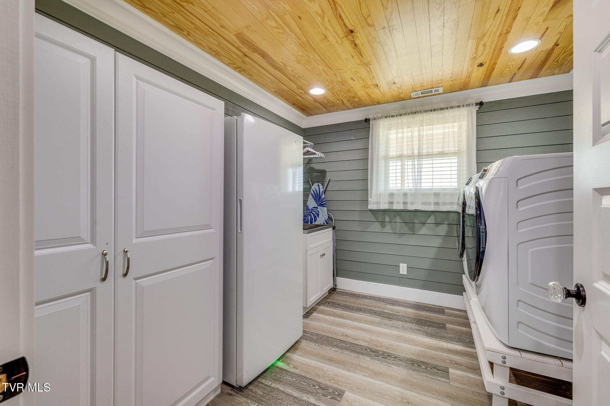 1600 Mary Lamons Road Afton, TN 37616 - Photo 28 of 89 019b