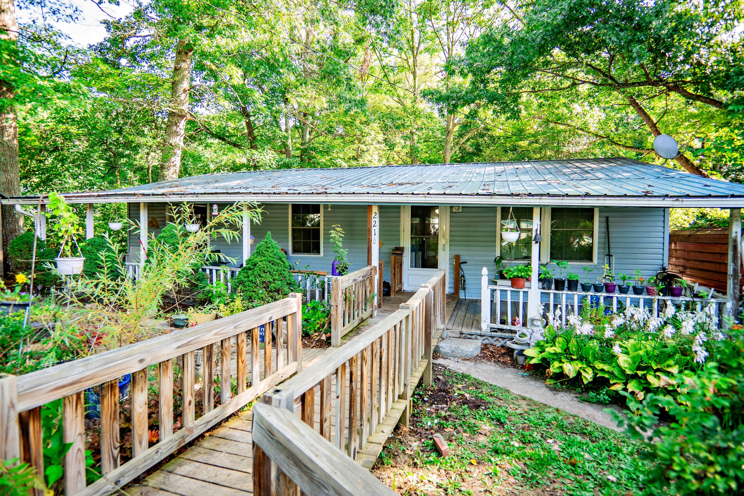 294 Big Mountain Road Rupert, WV 25984 - Photo 1 of 21 Gallery Image 1