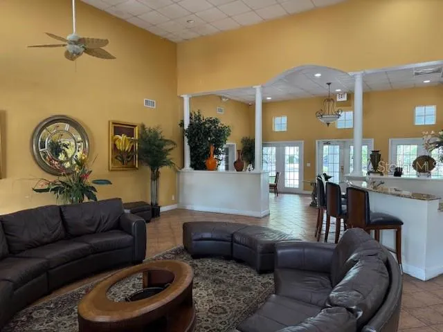 $215,000 | 14421 Americana Circle, Unit 103, Tampa, FL 33613