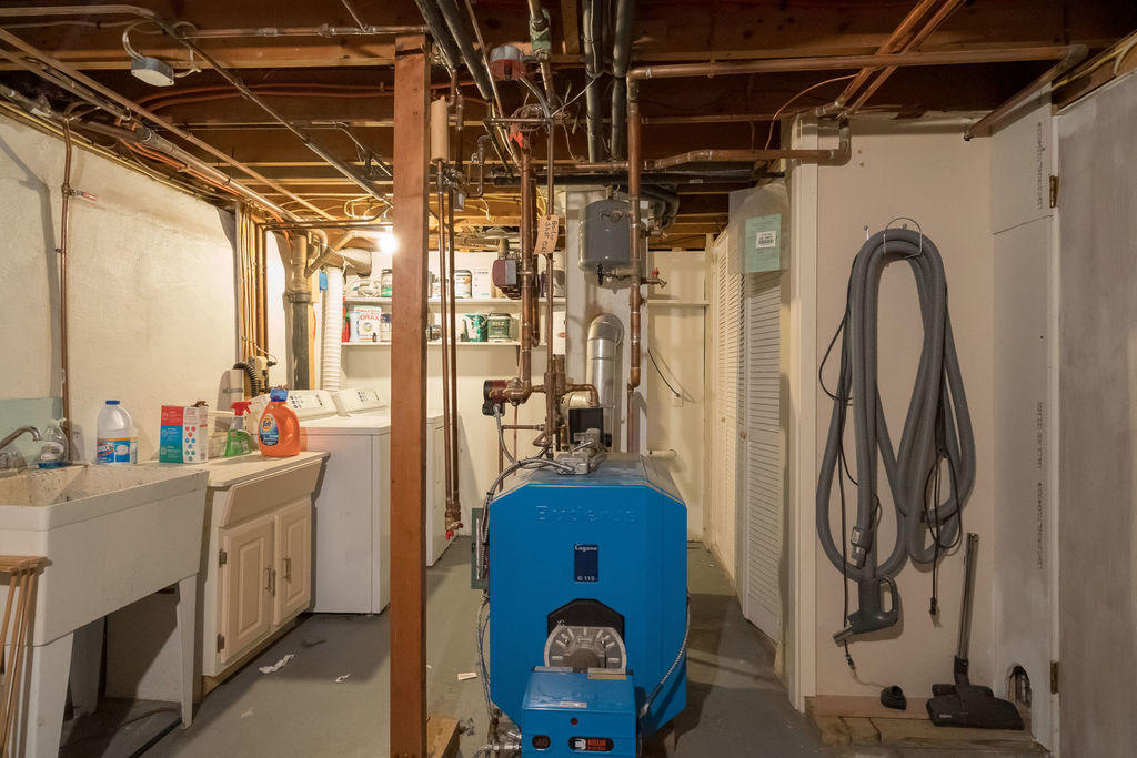 64 Brook Road Portland, ME 04103 - Photo 37 of 39 037_basement_utilities2