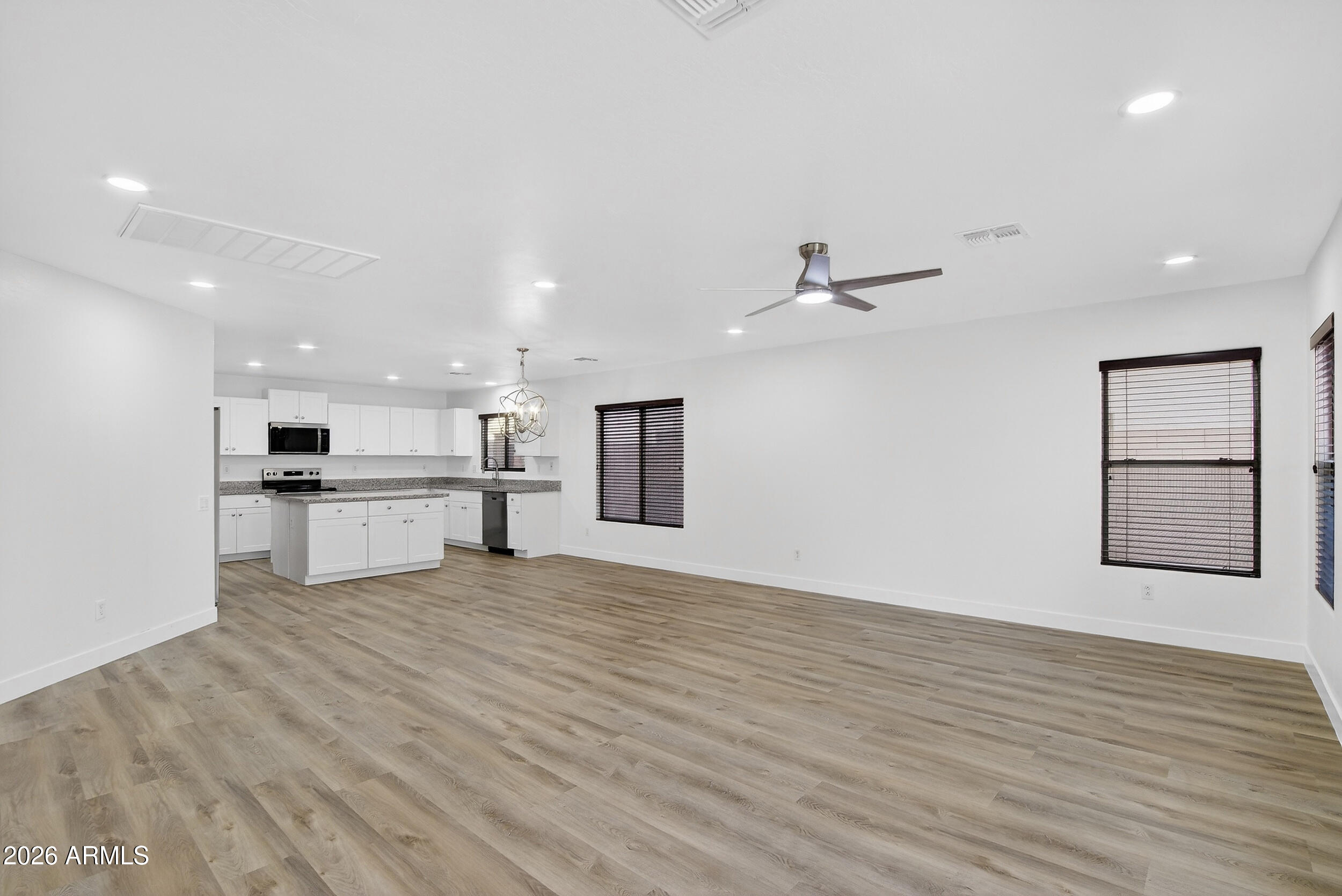 43620 West Cowpath Road Maricopa, AZ 85138 - Photo 12 of 60 2nd Living space