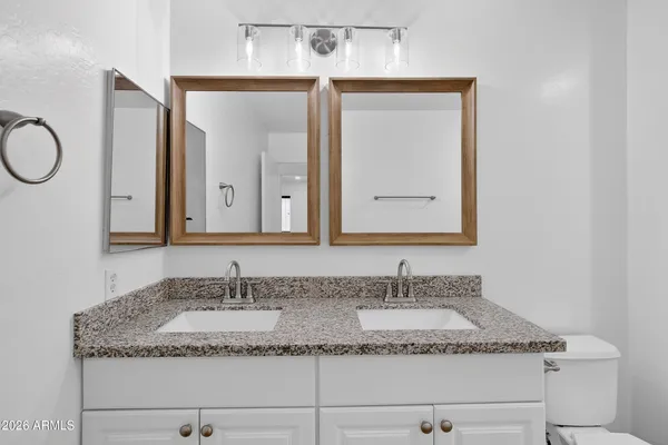 $460,000 | 43620 West Cowpath Road, Maricopa, AZ 85138