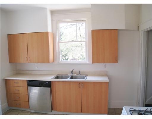 101 Bevington Road Forest Hills, PA 15221 - Photo 8 of 17 Kitchen.