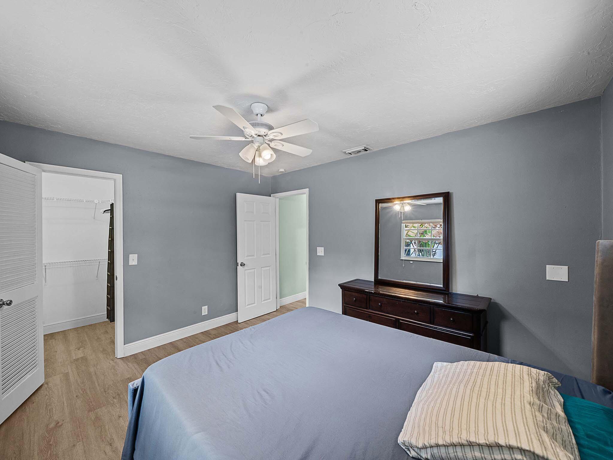 12152 188th Street North Jupiter, FL 33478 - Photo 38 of 76 18 Guest Bedroom B (2)