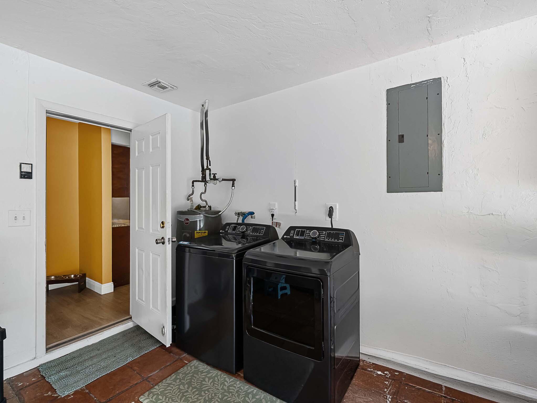 12152 188th Street North Jupiter, FL 33478 - Photo 56 of 76 26 Garage (3)