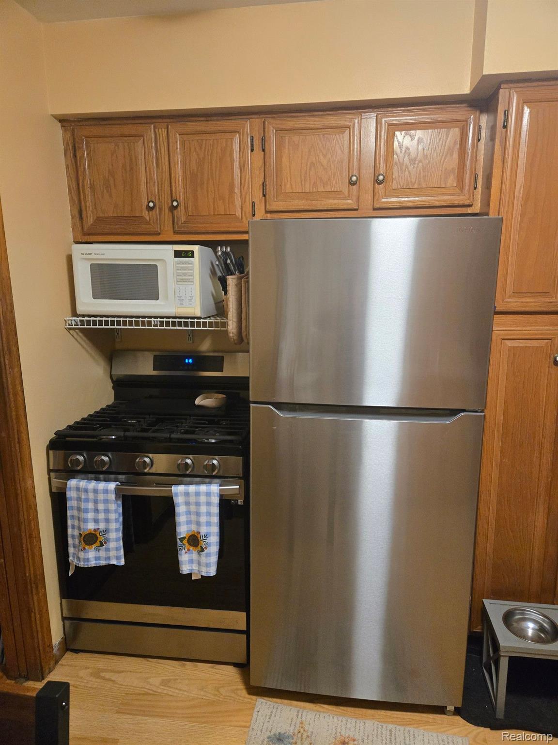 6437 Pelham Road Allen Park, MI 48101 - Photo 14 of 20 Gallery Image 14