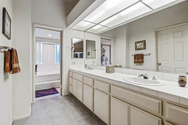 $3,500 | 75355 Santa Fe Trail, Palm Desert, CA 92211