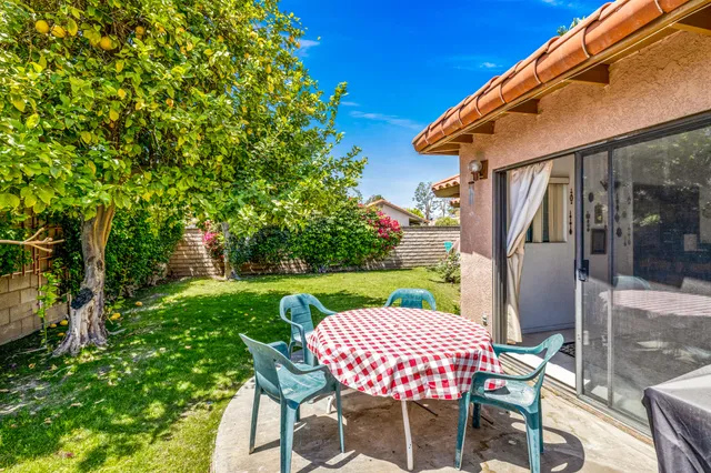 $3,500 | 75355 Santa Fe Trail, Palm Desert, CA 92211