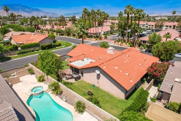 $3,500 | 75355 Santa Fe Trail, Palm Desert, CA 92211