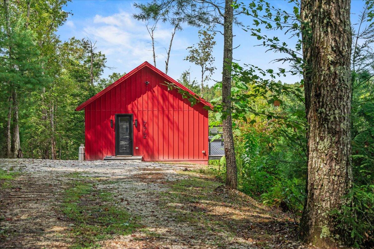 772 Chestnut Log Branch Road Campton, KY 41301 - Photo 2 of 53 02-IVA08763