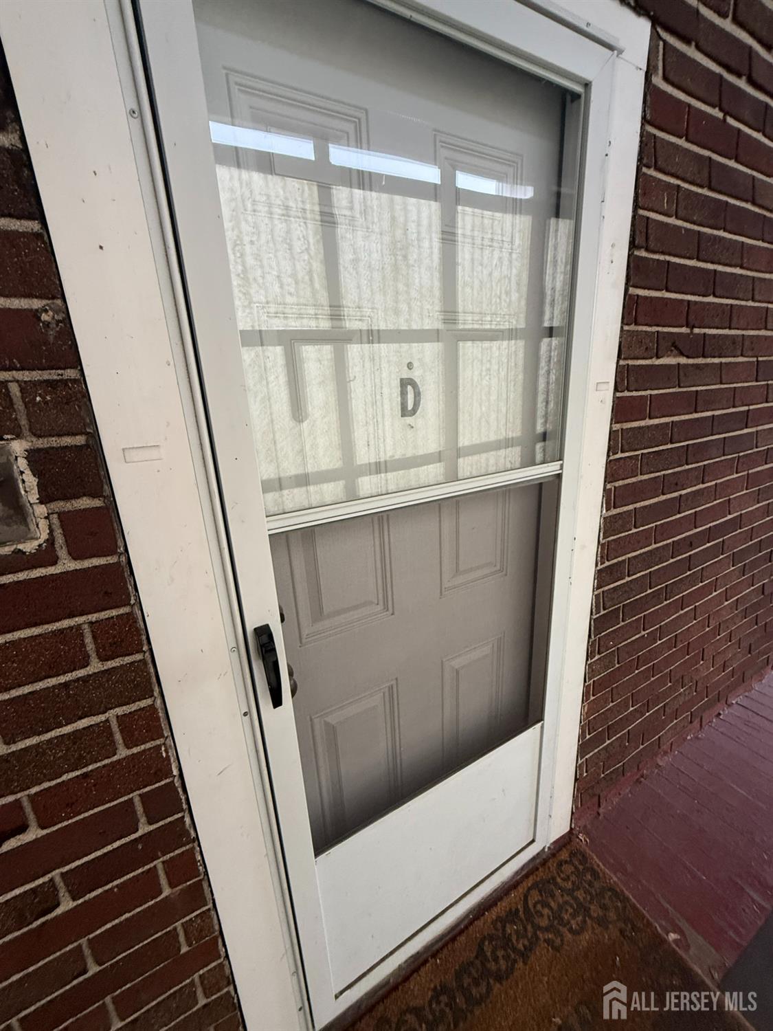 69 West Somerset Street, Unit D Raritan, NJ 08869 - Photo 1 of 12