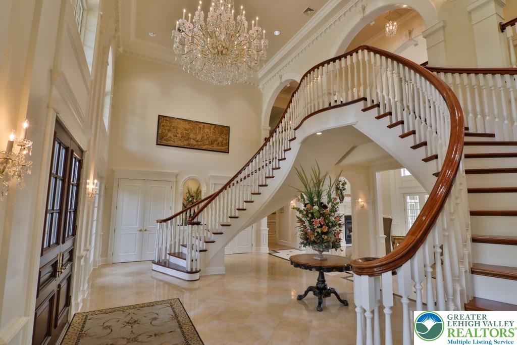 5044 Vera Cruz Road Center Valley, PA 18034 - Photo 16 of 100