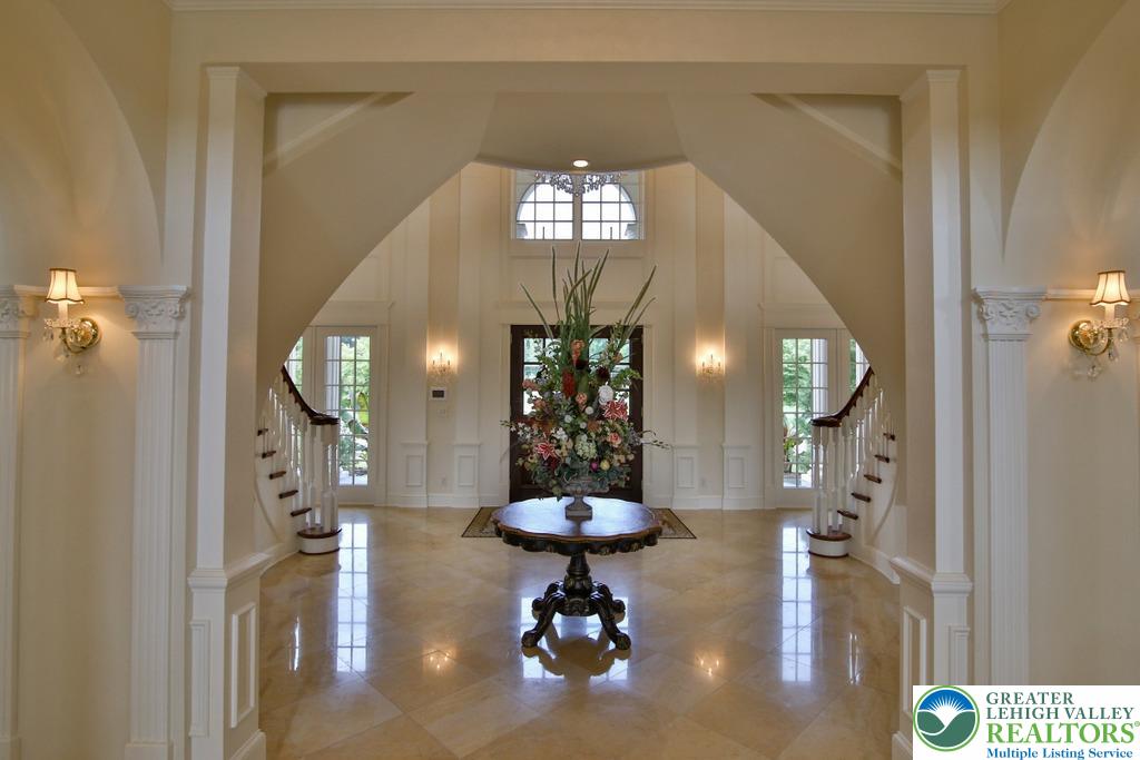 5044 Vera Cruz Road Center Valley, PA 18034 - Photo 17 of 100