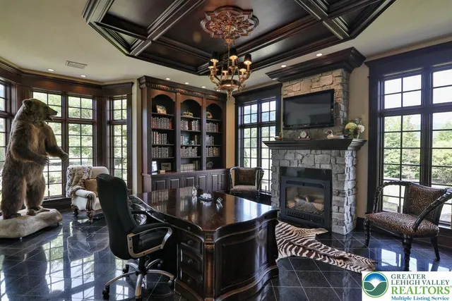 $5,750,000 | 5044 Vera Cruz Road, Center Valley, PA 18034