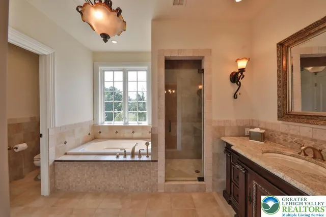 $5,750,000 | 5044 Vera Cruz Road, Center Valley, PA 18034