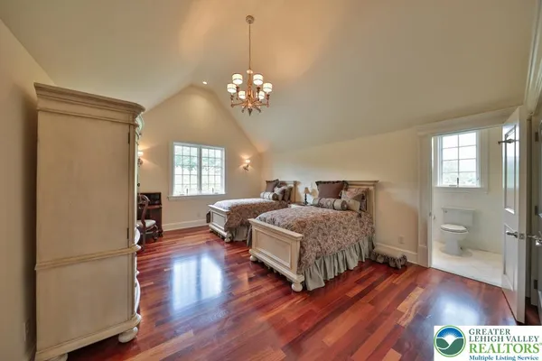$5,750,000 | 5044 Vera Cruz Road, Center Valley, PA 18034