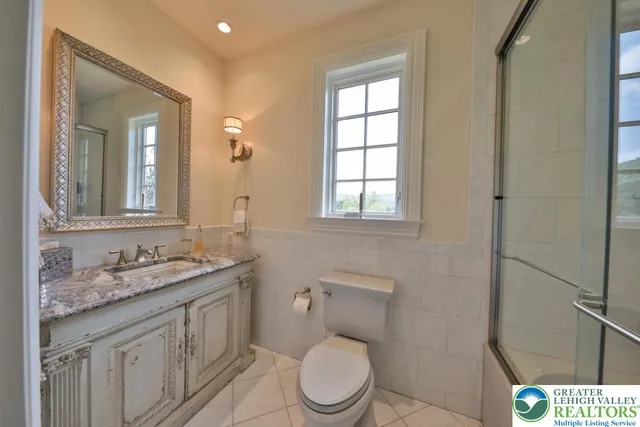 $5,750,000 | 5044 Vera Cruz Road, Center Valley, PA 18034