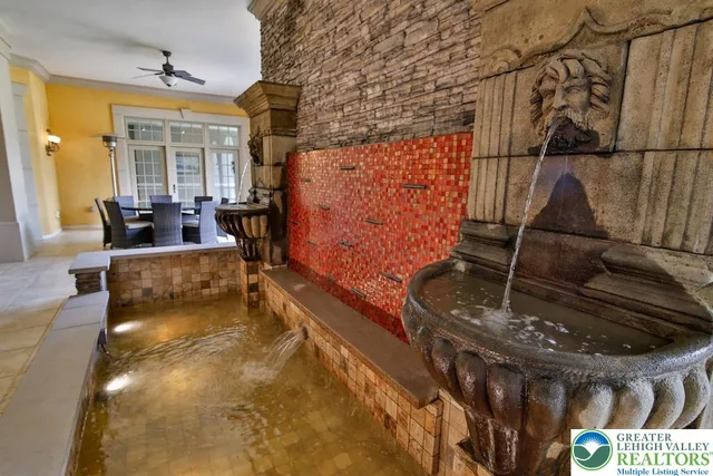 $5,750,000 | 5044 Vera Cruz Road, Center Valley, PA 18034