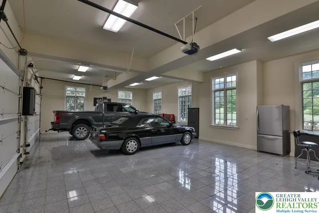 $5,750,000 | 5044 Vera Cruz Road, Center Valley, PA 18034