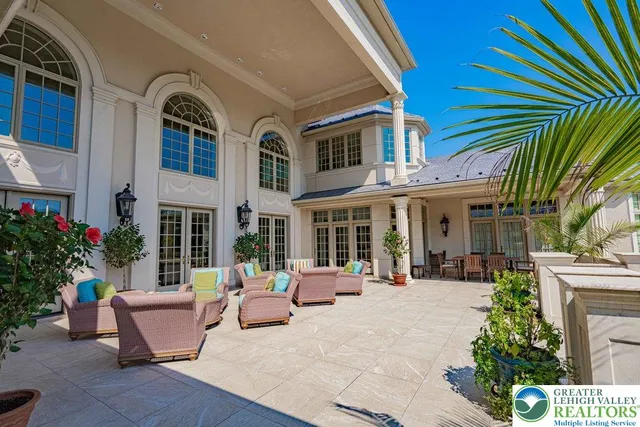 $5,750,000 | 5044 Vera Cruz Road, Center Valley, PA 18034