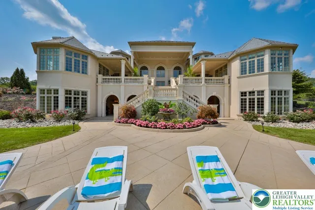 $5,750,000 | 5044 Vera Cruz Road, Center Valley, PA 18034