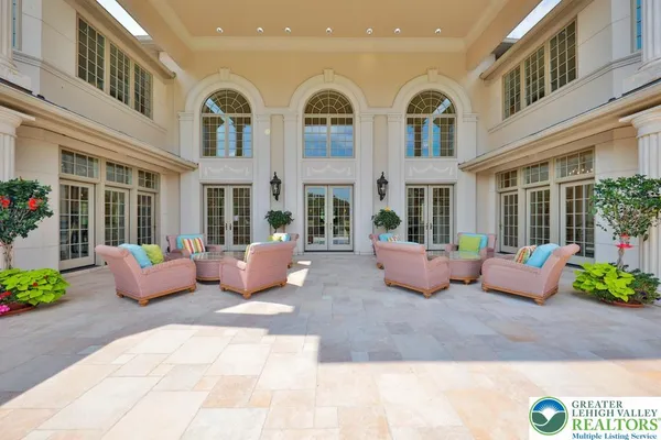 $5,750,000 | 5044 Vera Cruz Road, Center Valley, PA 18034