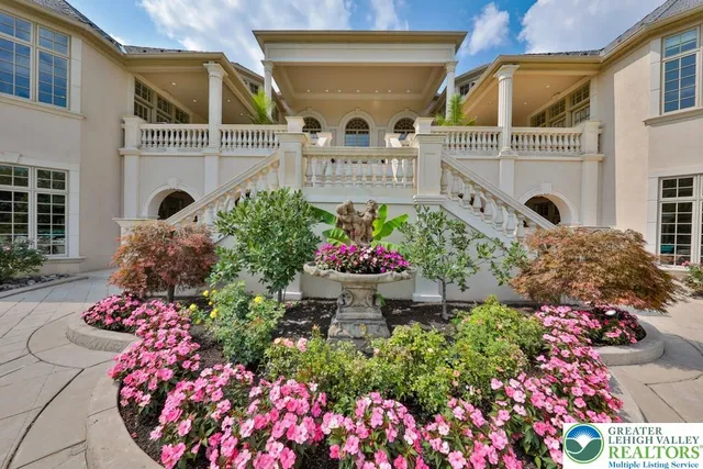 $5,750,000 | 5044 Vera Cruz Road, Center Valley, PA 18034