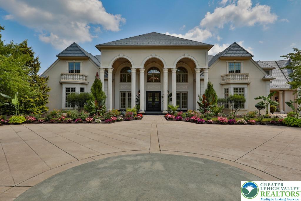 5044 Vera Cruz Road Center Valley, PA 18034 - Photo 10 of 100