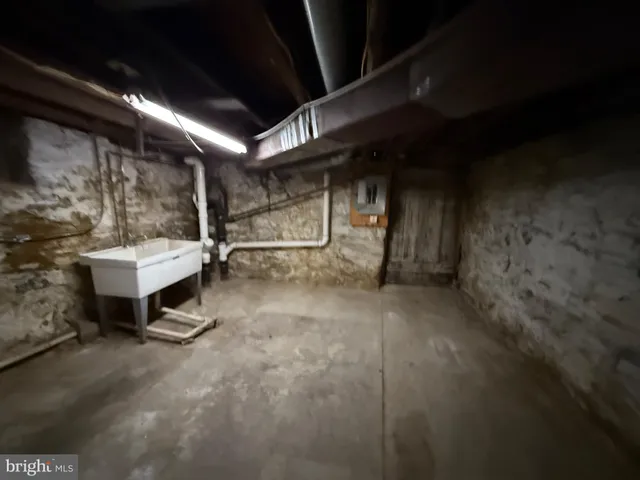 $145,000 | 34 Clayton Avenue, Waynesboro, PA 17268