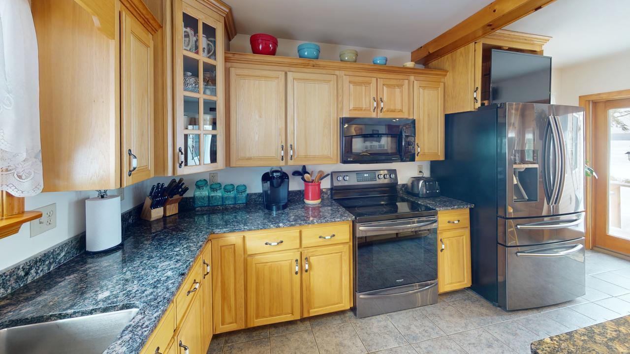 59 Knights Landing Road Brownville, ME 04414 - Photo 14 of 49 20250310195400079651000000-o